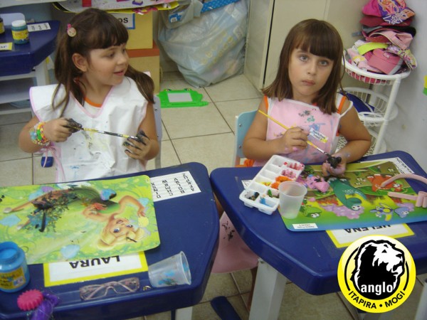 Ed. Infantil - Pintando Pedrinhas