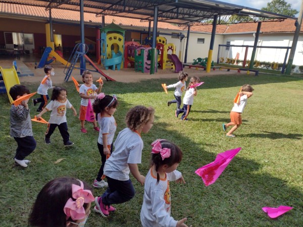 Infantil 2 B - Observando o Clima 